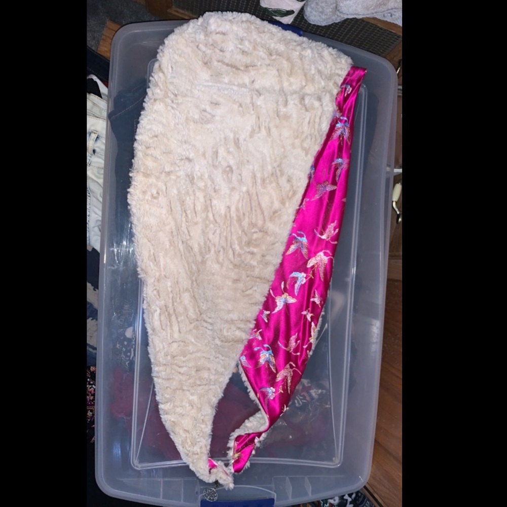 Faux Fur Hood Silk Inside